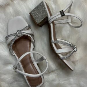 Sandalia Saltinho Nosinho Aranha OFF