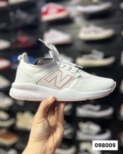 New Balance Nude