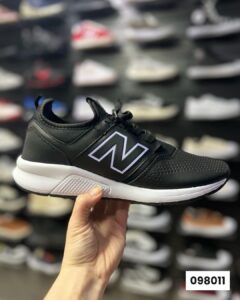 New Balance Preto