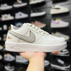 Nike Air Force Nola Branco e Prata